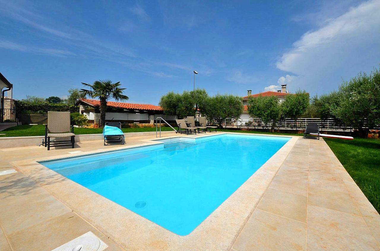Holiday Home Sverko Novigrad  Exterior photo