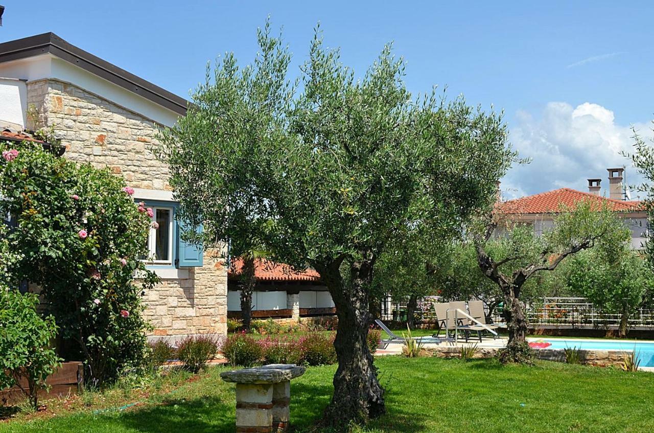 Holiday Home Sverko Novigrad  Exterior photo
